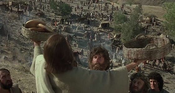 Jesus Feeds the 5,000